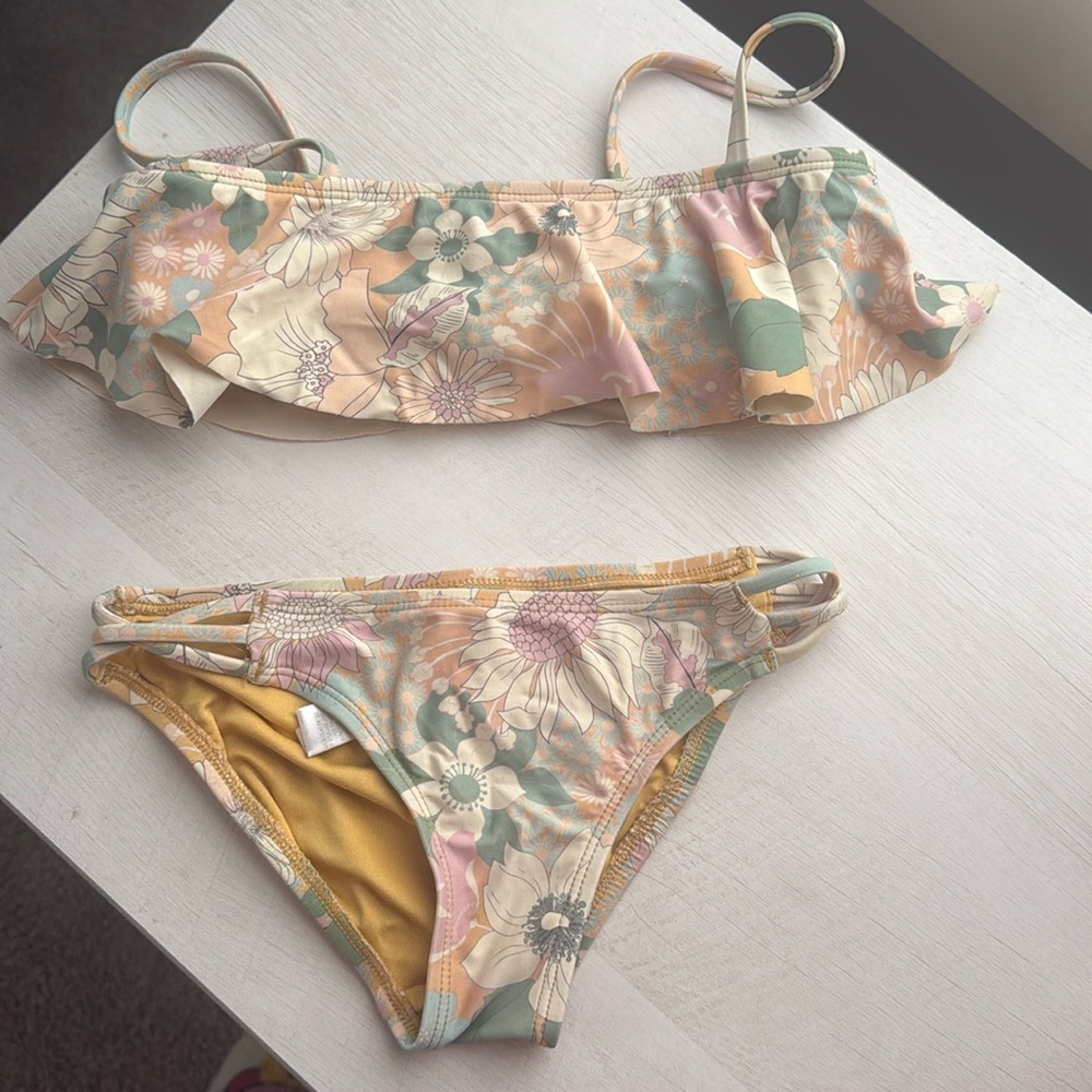 O’Neil kids swimsuit